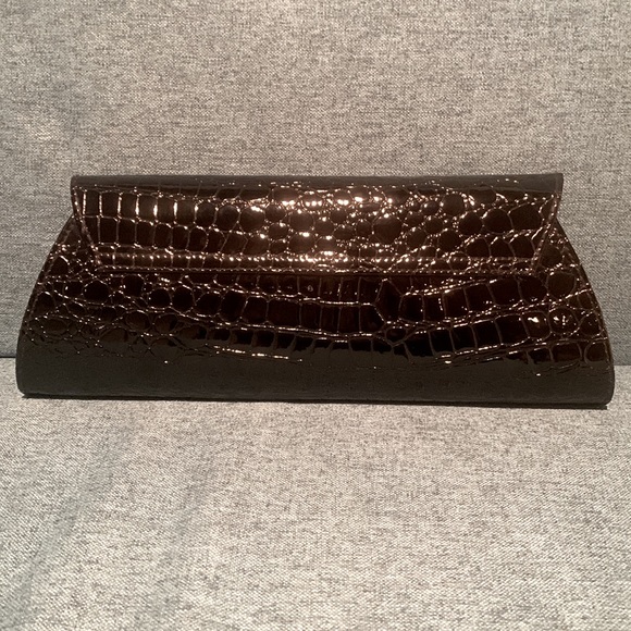 Lula Faux Croc Patent Clutch - Picture 2 of 4